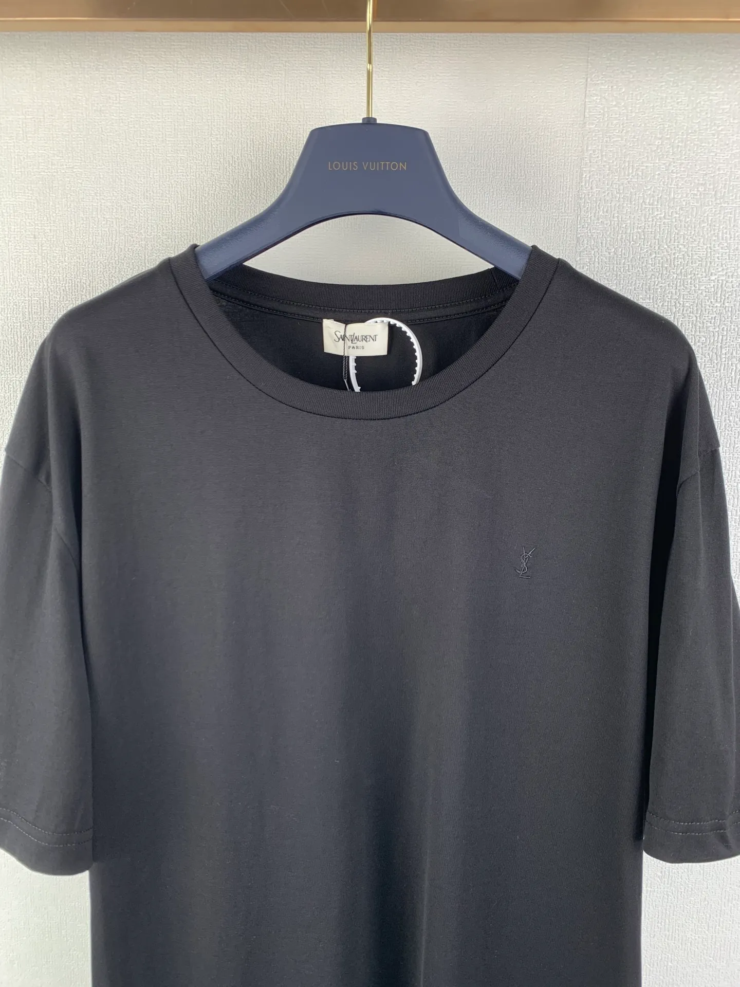 SAINT LAURENT Classic T Authentic 2322 ，50 170 ，1*1 280 ， ， ， 1：1 ， Size：S M L XL